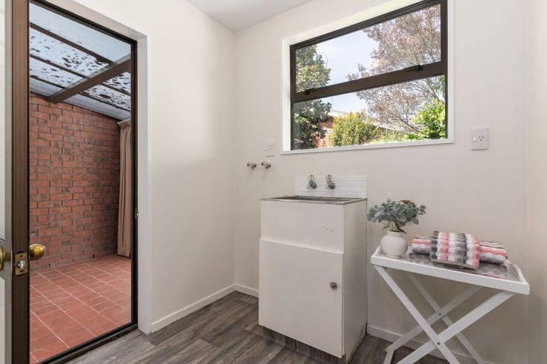 Photo of property in 66a Westgrove Avenue, Avonhead, Christchurch, 8042