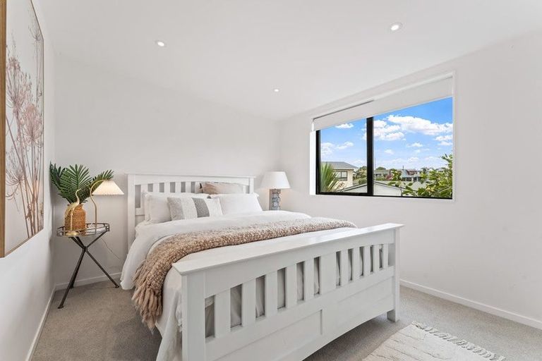 Photo of property in 20 Sunrise Boulevard, Snells Beach, 0920
