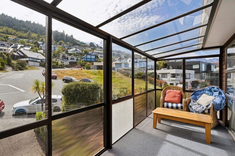 Photo of property in 1 Salmond Place, Queenstown, 9300