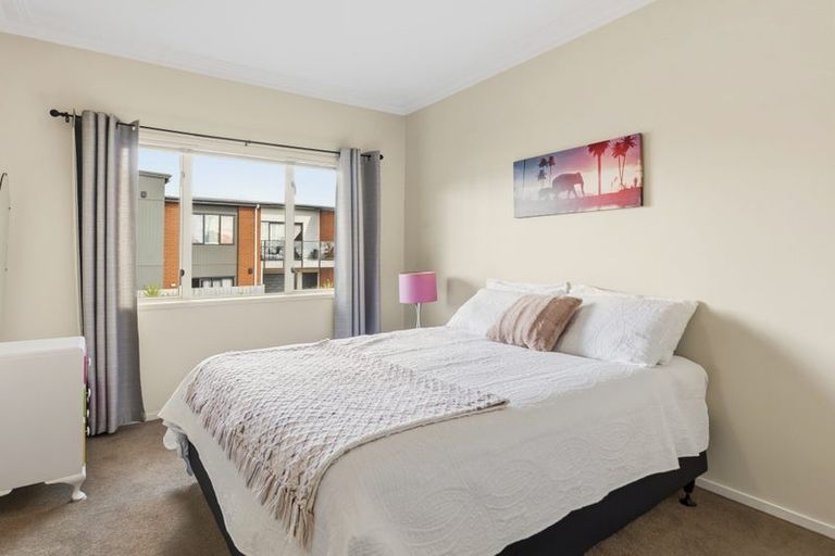 Photo of property in 25 Kelvin Place, Hamilton East, Hamilton, 3216