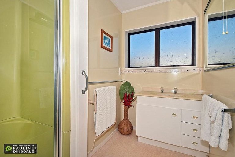 Photo of property in 5a Lilian Street, Te Kamo, Whangarei, 0112