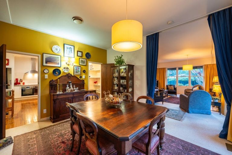 Photo of property in 48 Paraekaretu Street, Hunterville, 4730