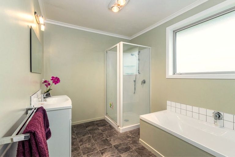 Photo of property in 17 Seddon Street, Highfield, Timaru, 7910