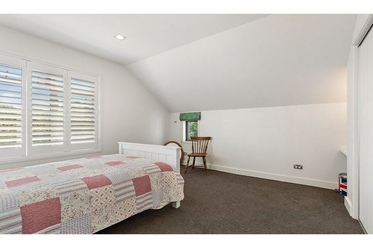 Photo of property in 94 Saint Martins Road, Saint Martins, Christchurch, 8022