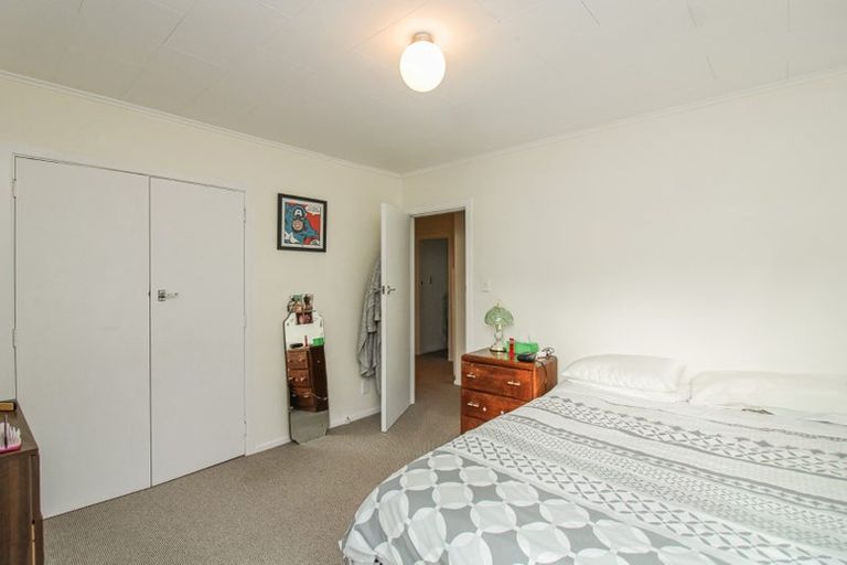 Photo of property in 93 South Karori Road, Karori, Wellington, 6012