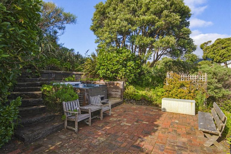 Photo of property in 7 Tangahoe Street, Paekakariki, 5034
