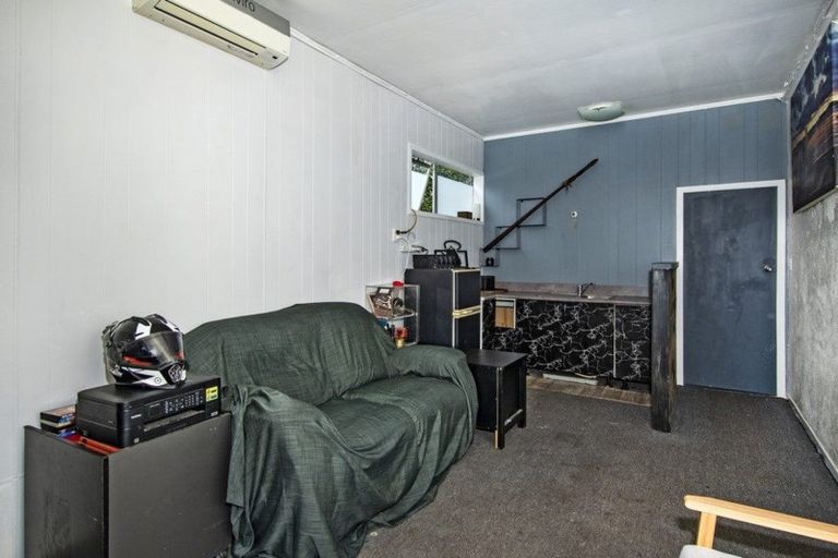 Photo of property in 42 Kohe Street, Parahaki, Whangarei, 0112