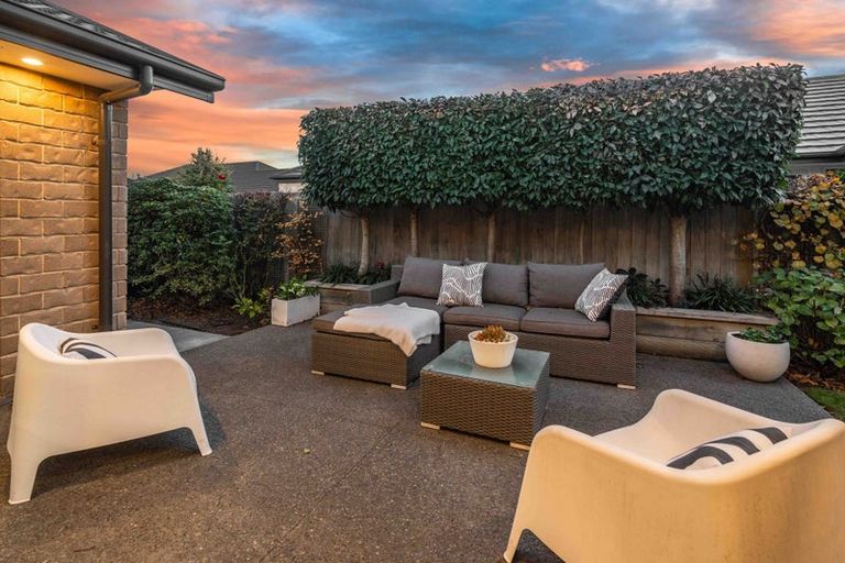 Photo of property in 55 Brookwater Avenue, Northwood, Christchurch, 8051