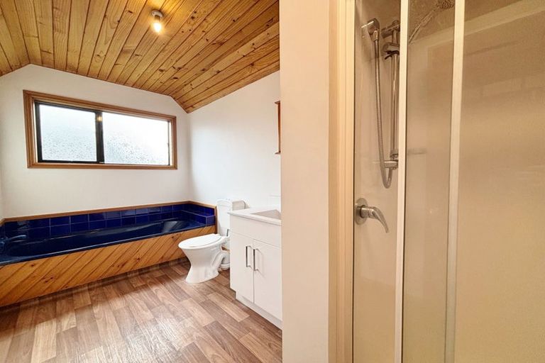 Photo of property in 86 Memorial Avenue, Ilam, Christchurch, 8053