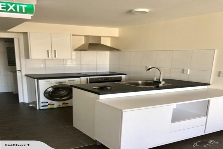Photo of property in 2u4 Palmer Street, Aro Valley, Wellington, 6011