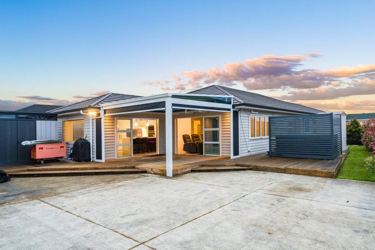 Photo of property in 5 Floyd Road, Riverhead, 0820