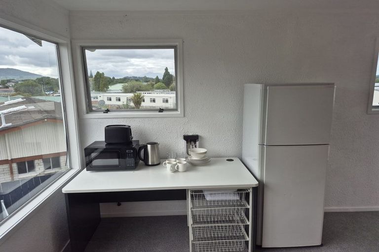 Photo of property in 12 Lincoln Place, Levin, 5510