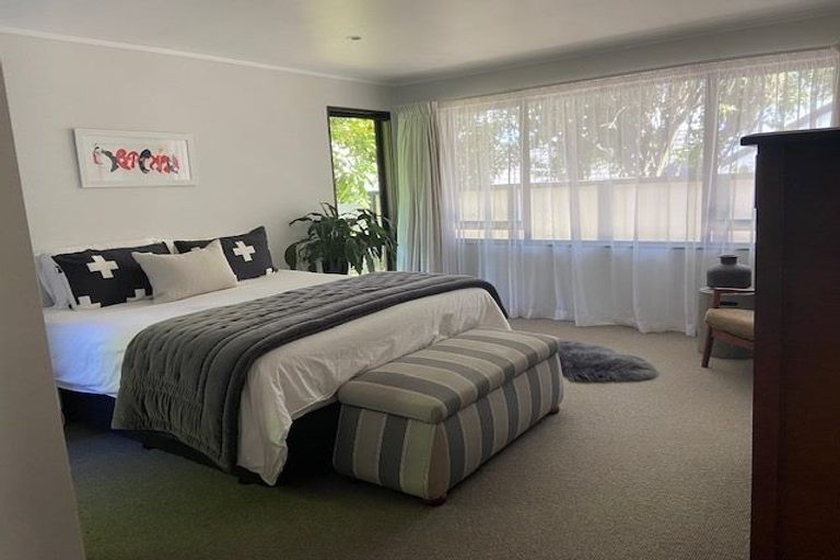 Photo of property in 1 Cumberland Rise, Taradale, Napier, 4112