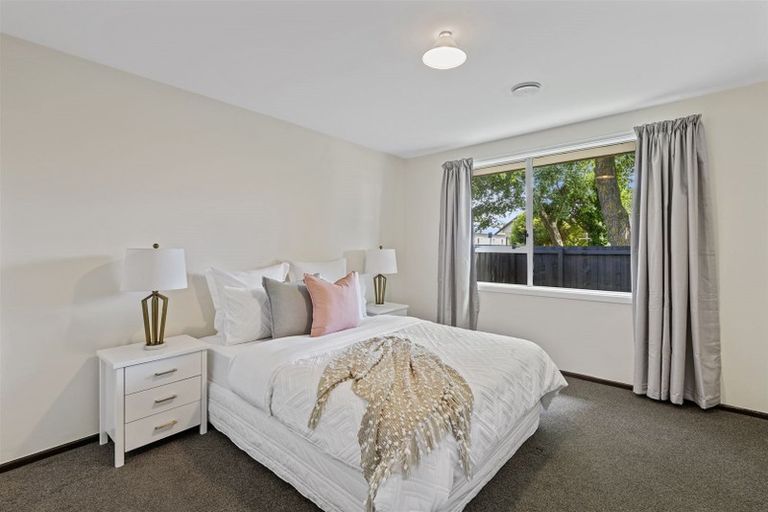 Photo of property in 2/100 Poulson Street, Addington, Christchurch, 8024