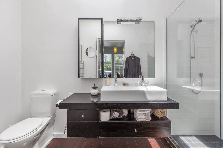 Photo of property in 55 Mitchell Street, Brooklyn, Wellington, 6021