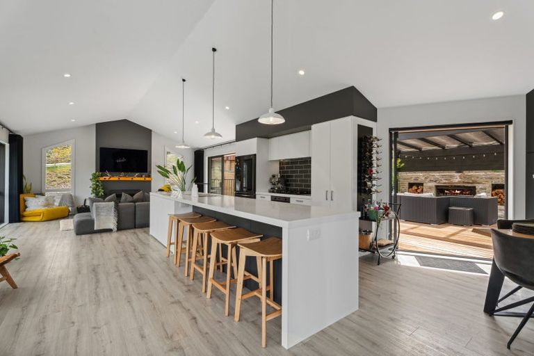Photo of property in 5 Haines Way, Arthurs Point, Queenstown, 9371