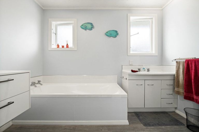 Photo of property in 3 Pratt Street, Waikouaiti, 9510