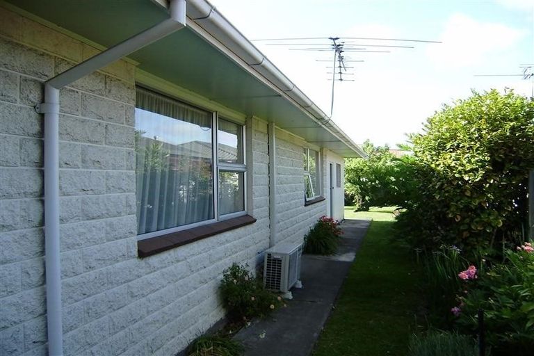 Photo of property in 13 Queen Street, Rangiora, 7400