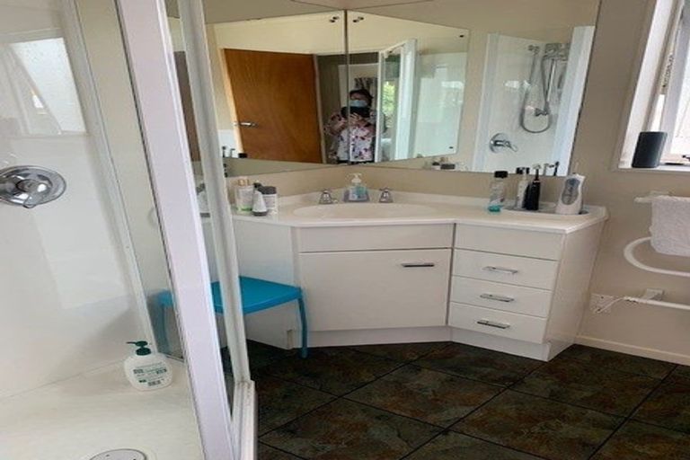 Photo of property in 16 Sweetman Avenue, Paraparaumu Beach, Paraparaumu, 5032