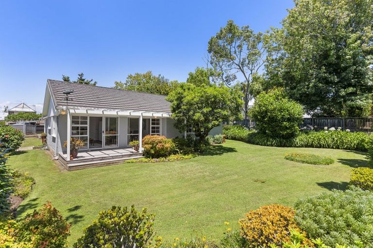 Photo of property in 75a Sunnybrae Road, Hillcrest, Auckland, 0627