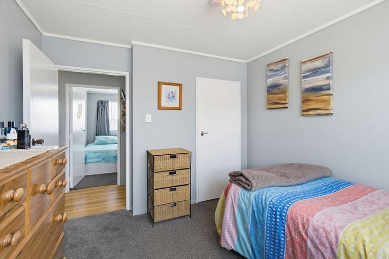 Photo of property in 17a Tainui Street, Castlecliff, Whanganui, 4501