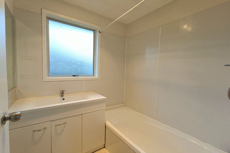 Photo of property in 27 Sandrine Avenue, Clover Park, Auckland, 2019