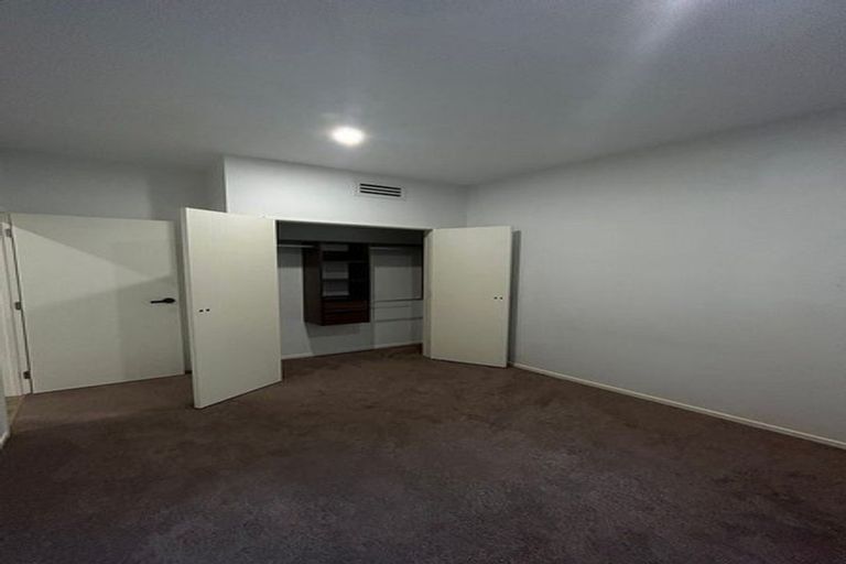 Photo of property in 32 Lime Hill Rise, Flat Bush, Auckland, 2019