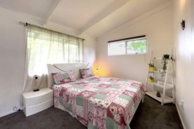 Photo of property in 13 Lismore Place, Papatoetoe, Auckland, 2025