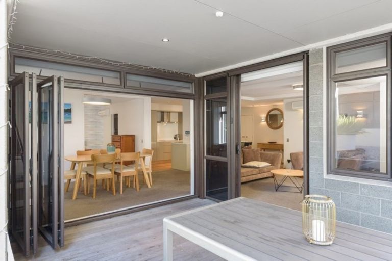 Photo of property in 5/48 Marine Parade, Mount Maunganui, 3116