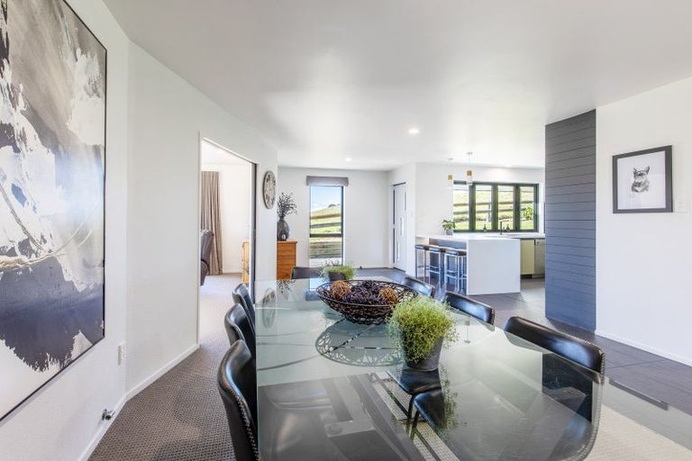 Photo of property in 14 Centre Road, Matamau, Dannevirke, 4977