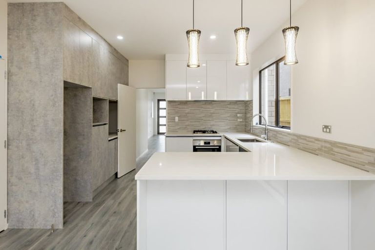 Photo of property in 15 Eros Road, Flat Bush, Auckland, 2019
