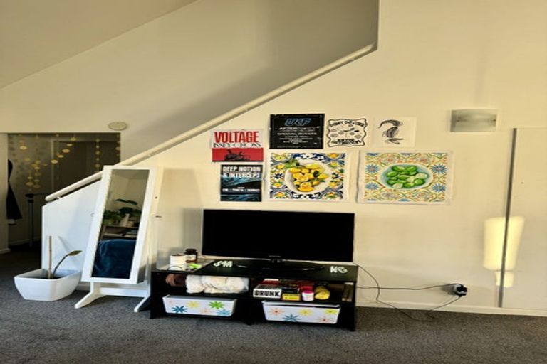 Photo of property in Hopper Street Apartments, 14/20u Hopper Street, Mount Cook, Wellington, 6011