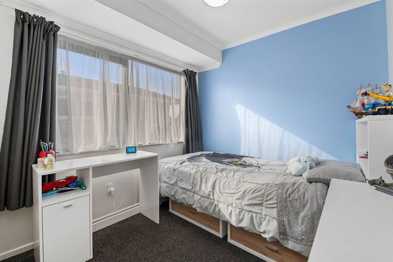 Photo of property in 17 Mansfield Road, Owhata, Rotorua, 3010