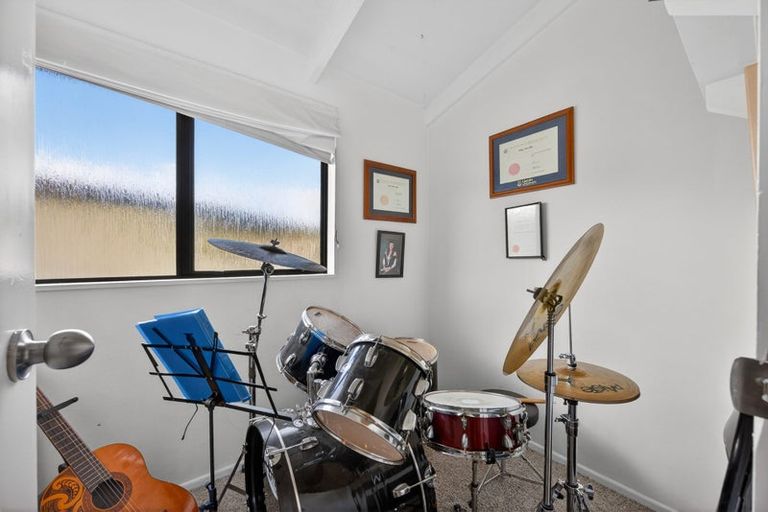 Photo of property in 24 Giblin Street, Richmond, 7020
