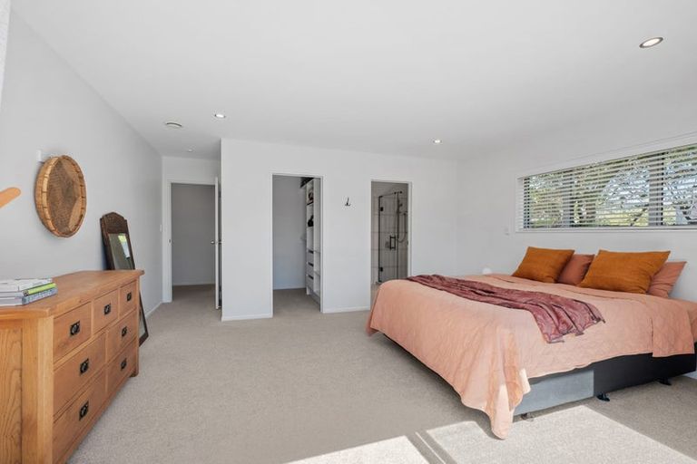 Photo of property in 130a Wairau Road, Oakura, 4314