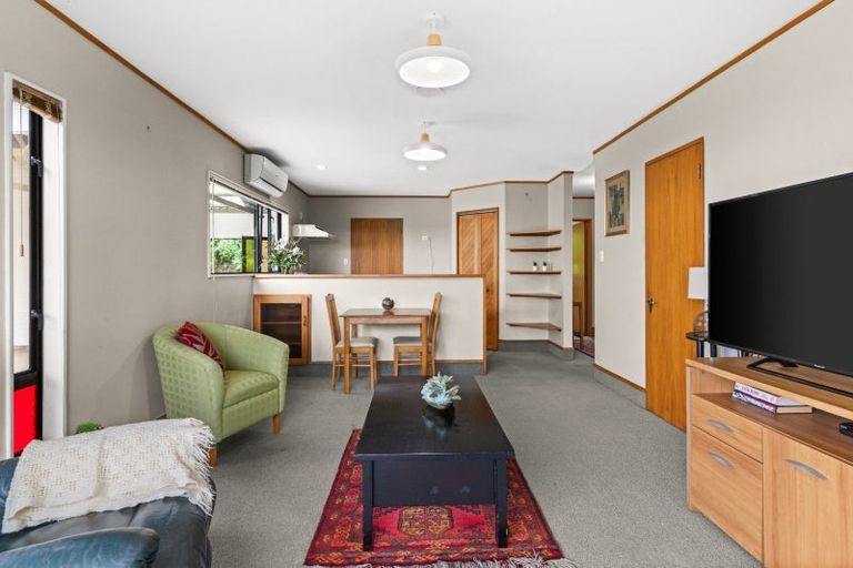 Photo of property in 16a Churchill Drive, Taradale, Napier, 4112