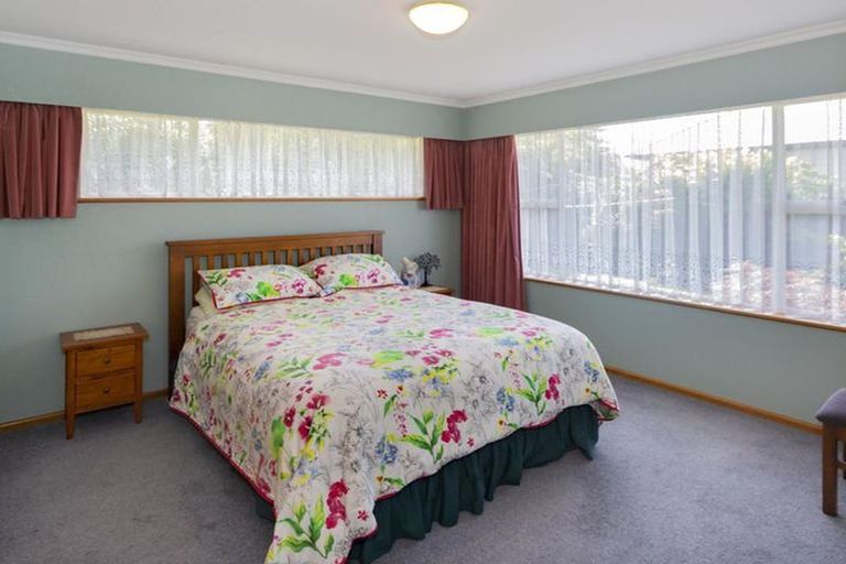 Photo of property in 18 Wharfe Street, South Hill, Oamaru, 9400