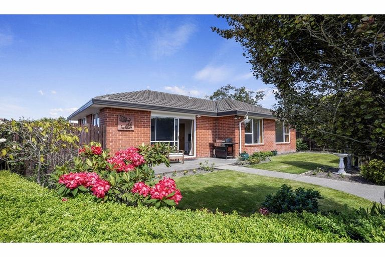 Photo of property in 48 Shannon Place, Belfast, Christchurch, 8051