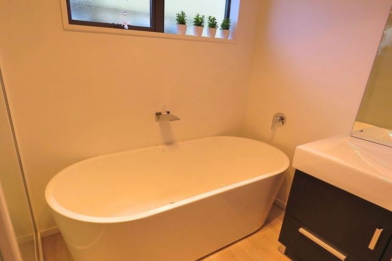 Photo of property in 6a Birchwood Close, Prebbleton, 7604