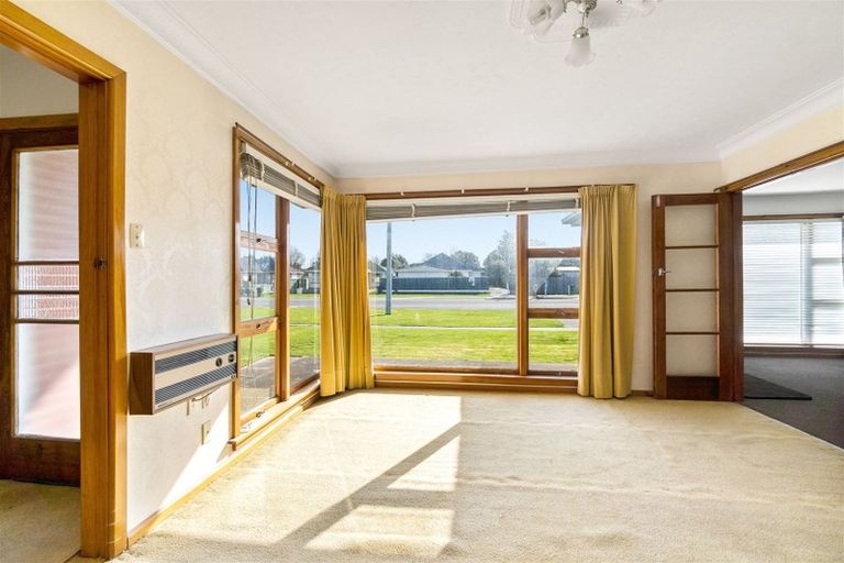 Photo of property in 5 Rowley Avenue, Hillmorton, Christchurch, 8025