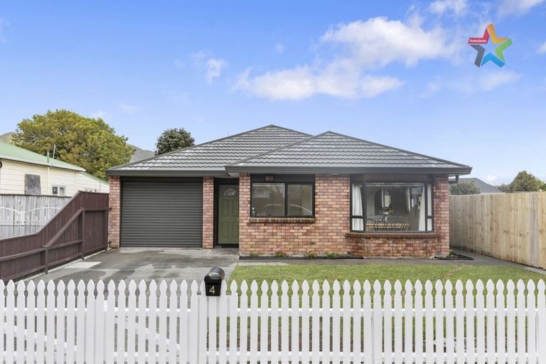Photo of property in 1/4 Porutu Street, Fairfield, Lower Hutt, 5011