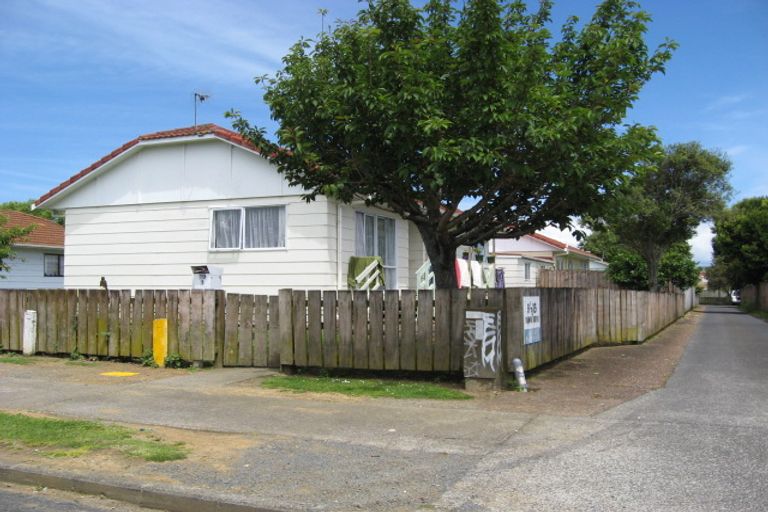 Photo of property in 13 Korimako Avenue, Mangere Bridge, Auckland, 2022