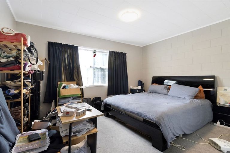 Photo of property in 2/60 Gardner Avenue, New Lynn, Auckland, 0600