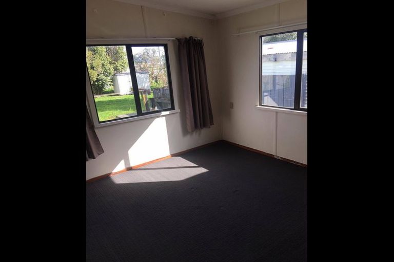 Photo of property in 23 Walters Road, Takanini, 2112