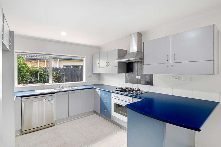 Photo of property in 63b Stratford Road, Manurewa, Auckland, 2105