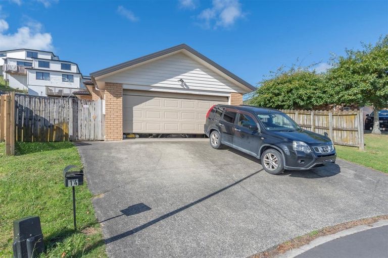 Photo of property in 14 Nykki Place, Papakura, 2110