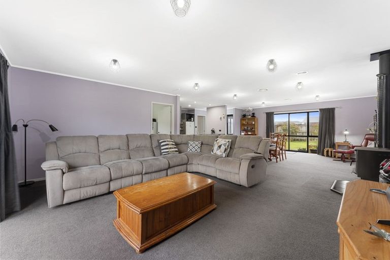 Photo of property in 53 Seyton Street, Stratford, 4332