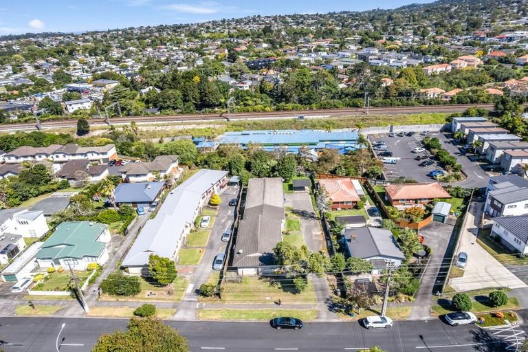Photo of property in 2/26 Arawa Street, New Lynn, Auckland, 0600
