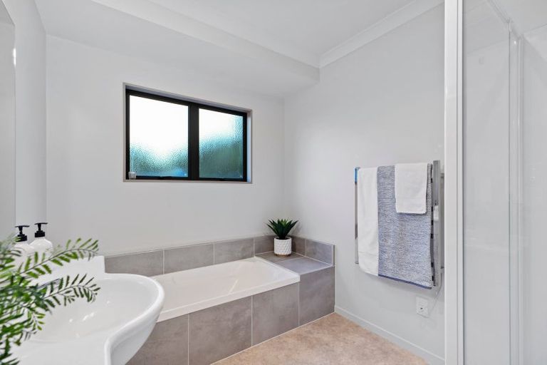 Photo of property in 14 Ashgrove Place, Ohauiti, Tauranga, 3112