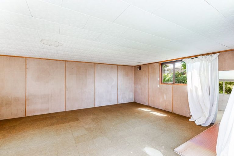 Photo of property in 3/4173a Great North Road, Glen Eden, Auckland, 0602